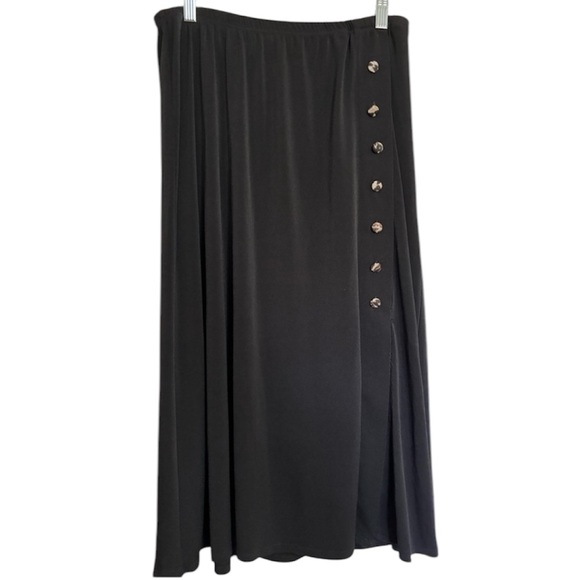 Cato Dresses & Skirts - Cato Women’s Polyester Black Skirt w Buttons Size L